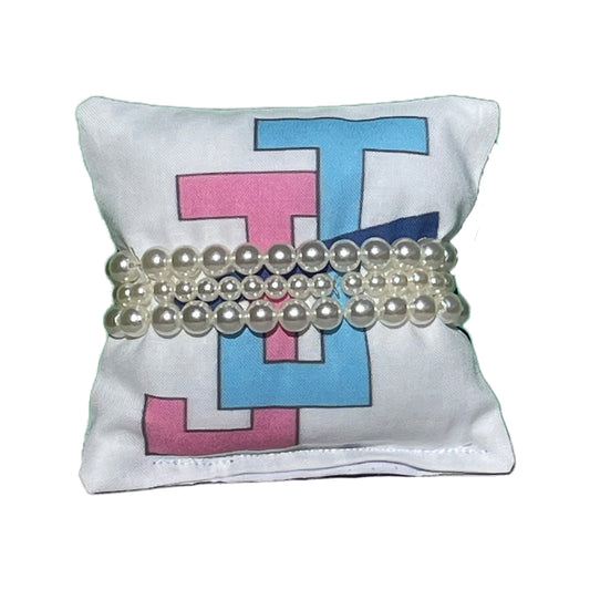 Jack and Jill Gift Pearl Bracelet Sets on Pink and Blue Jewelry Pillow (4in.x4in.)