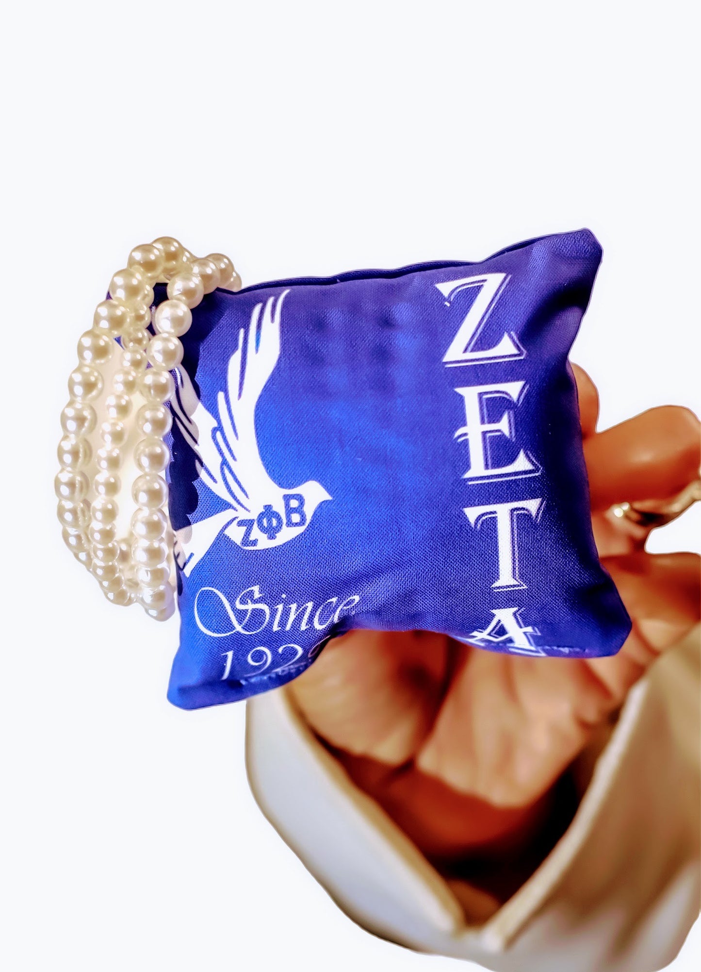 Zeta Phi Beta Sorority Gift Pearl Bracelet Sets on Blue and White Jewelry Pillow (4in.x4in.)